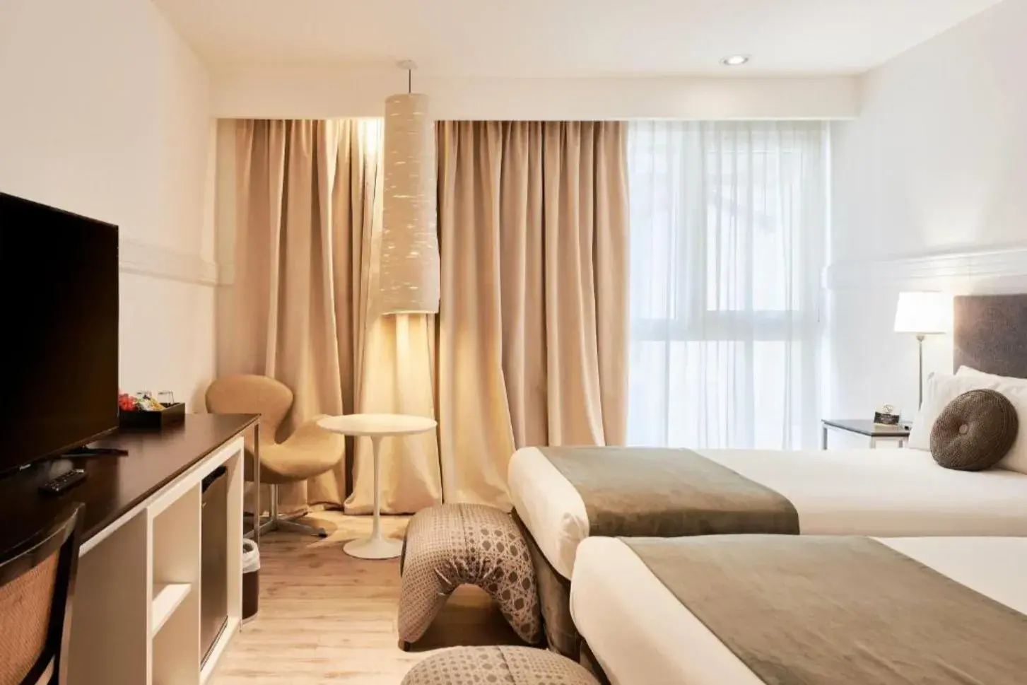 Esplendor Savoy: alojamiento de 4 estrellas en Rosario